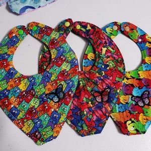 Puppy and kitten themed baby bibs